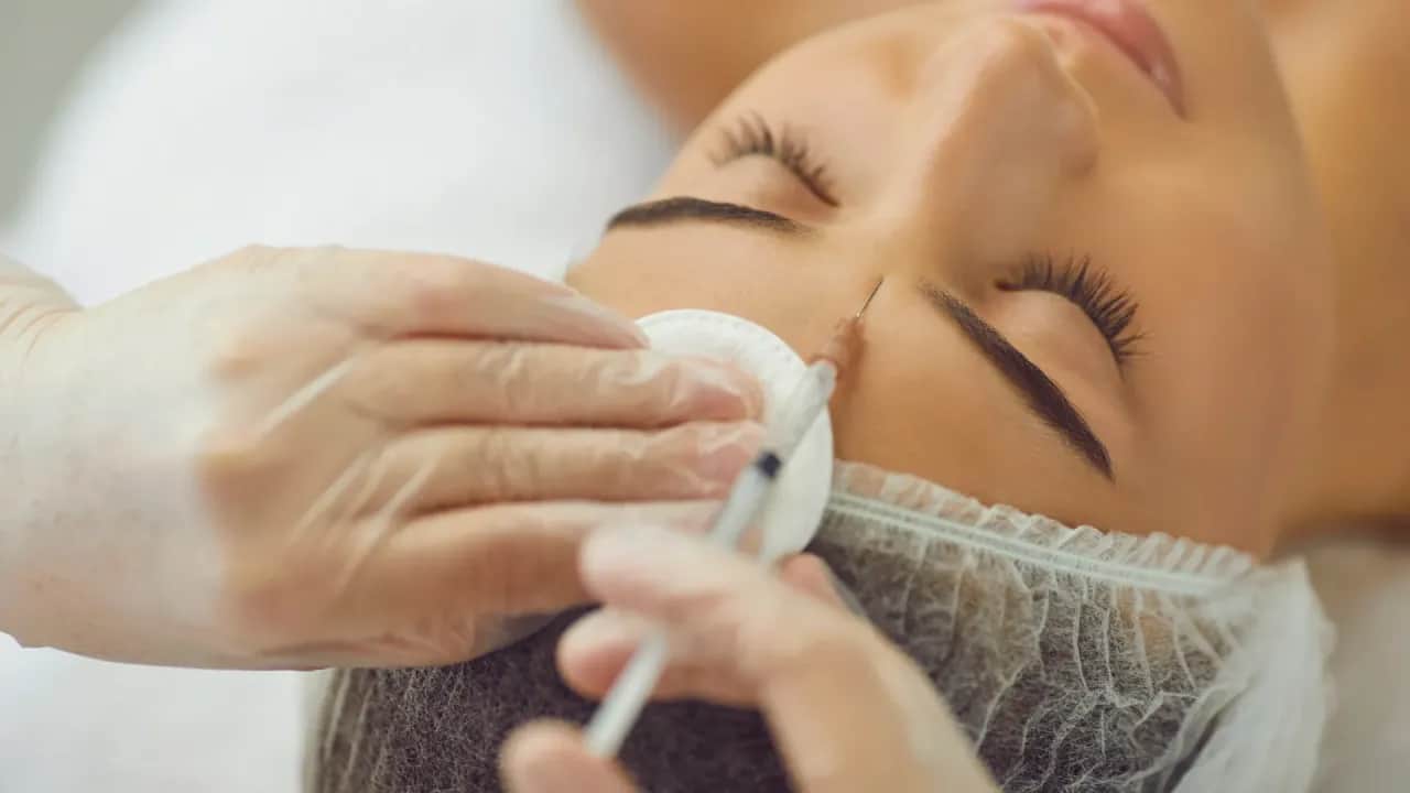 Czy botoks jest szkodliwy? Prawda o bezpieczeństwie i mitach