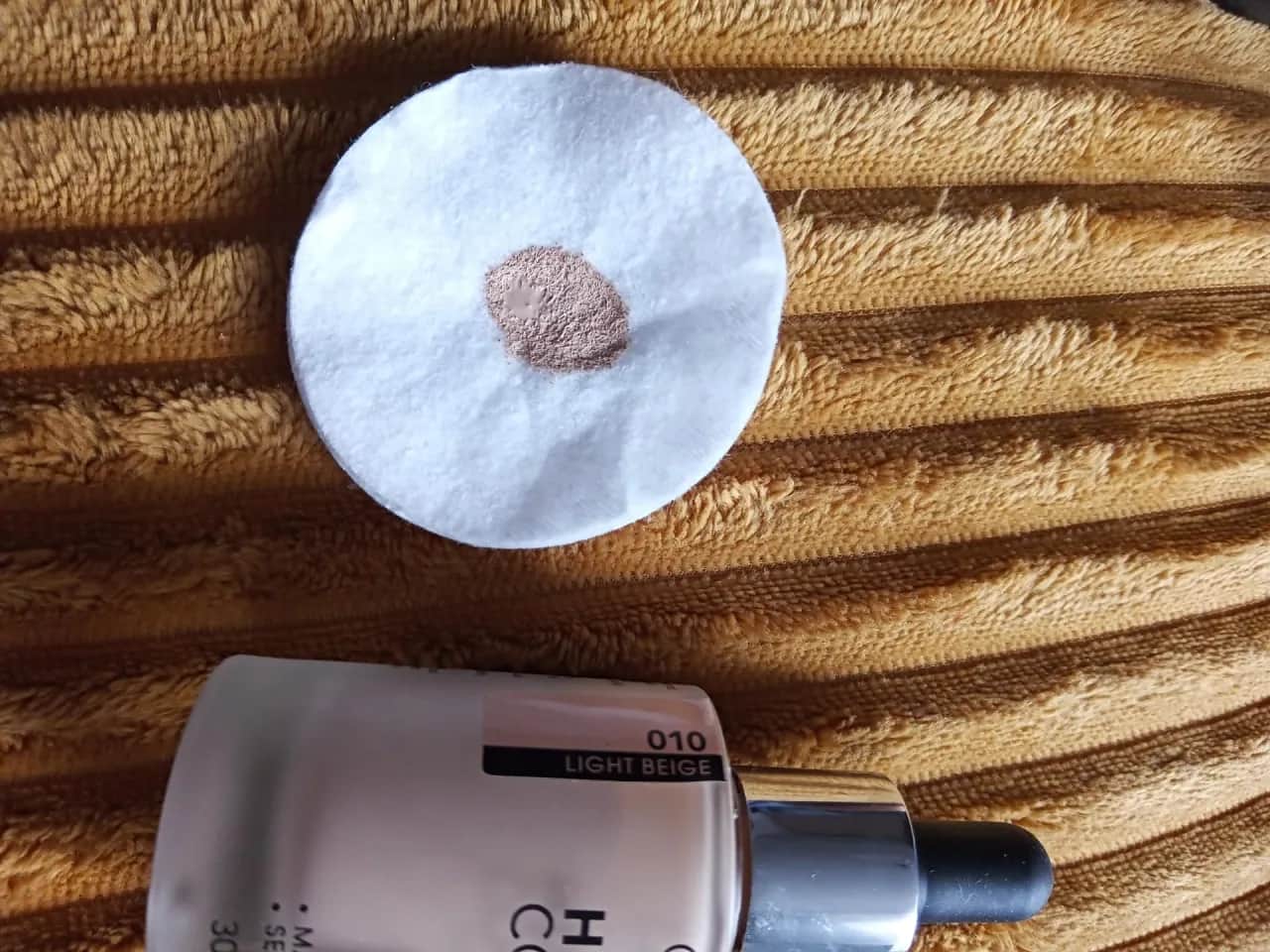 Catrice Liquid Camouflage: 005 czy 010? Idealny odcień dla Ciebie